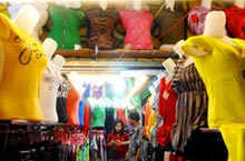 Shenzhen’s Most Popular Bargain Clothing Markets