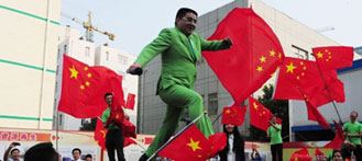 Chen Guangbiao: “Uneducated People Should be Prohibited from Having Children”