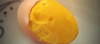 “Make a Golden Egg” Recipe Goes Viral on Weibo