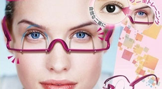 Japanese “Double Fold Eyelid Trainer” Invention Goes Viral in China 