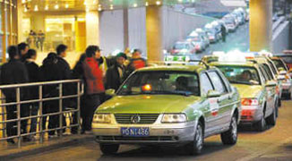 Drunk Taxi-Stealing Frenchman Sentenced to Prison in Shanghai