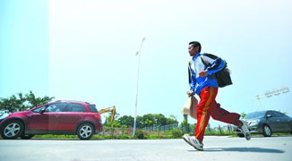 Forrest Gump: Man Visits Every Chinese Province During 26-Year Mega Run