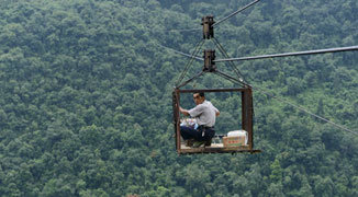 Hubei Mountain Villagers Defy Gravity with Shaky Makeshift Zip Wire