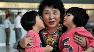 60 Year Old Becomes Oldest Woman in China to Give Birth