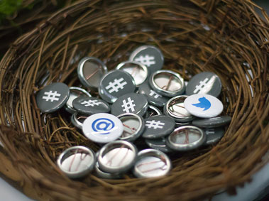 #China: Tweeters and Blogs to Follow
