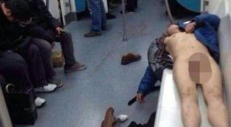 Another Person Naked on the Subway, This Time in Beijing