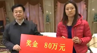 Li Na Begrudgingly Accepts 800,000 RMB	