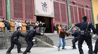 Monks Form Vigilante Anti-Terrorism Squad to Protect Temple 