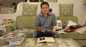 22 year old Hefei Student Amasses Autograph Collection Worth Millions of RMB