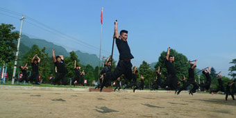 Guizhou SWAT Team Recruits 48 Shaolin Students 