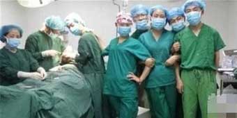 Hospital Staff in Hot Water for Posing for Photos During Surgery