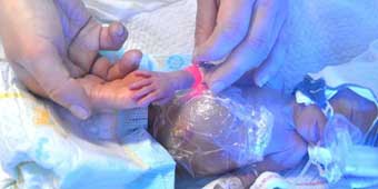 Woman in Shandong Gives Birth to Quintuplets