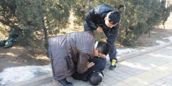 Man Kidnaps Woman to Take Home for Chinese New Year