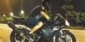 Motorcyclist Who Circled the 2nd Ring Road in 13 Minutes Fined and Jailed 