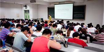 Beijing College Students Hire Substitutes to Take Their Place in Class 