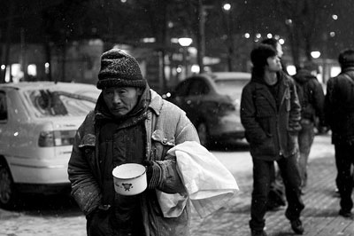 Charity in China: The Low Down on Street Begging
