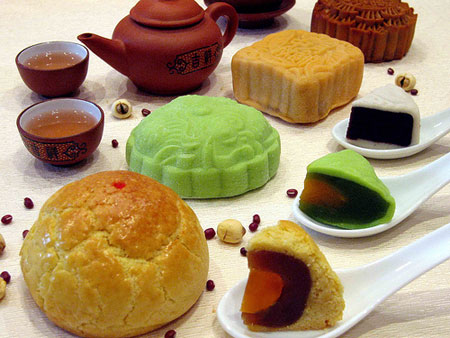Fly Me to the Moon: How to Make Your own Mooncakes
