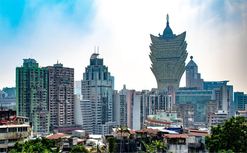 Macau to grant entry to foreigners