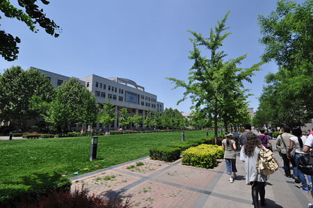 Tsinghua is Tops: Chinese Universities Ranked