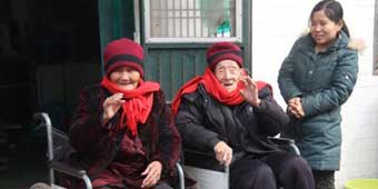 China’s Oldest Couple have Collective Age of 217