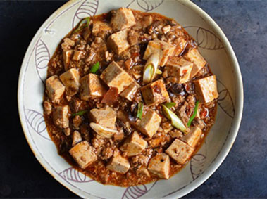 Veggie Heaven: 9 Mouthwatering Vegetarian Chinese Dishes 