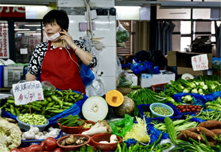 Eat Local: Tips on Navigating a Chinese Wet Market